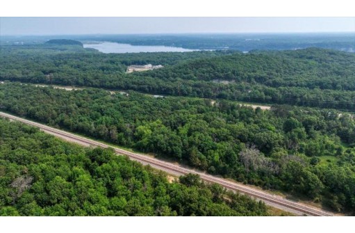 32.7+/- ACRES Oak Glen Circle, Lyndon Station, WI 53944