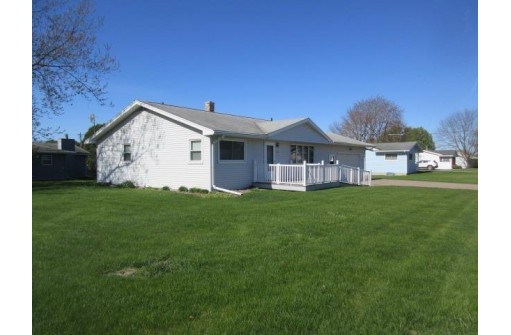 425 Ridge Avenue, Platteville, WI 53818