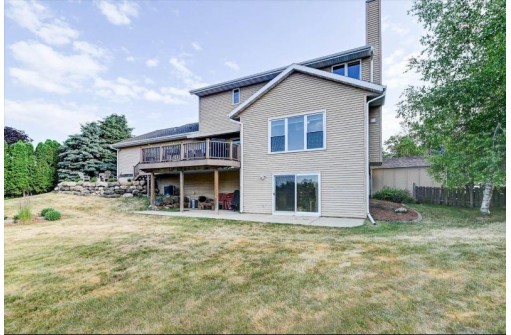 8514 Stonebrook Circle, Middleton, WI 53562