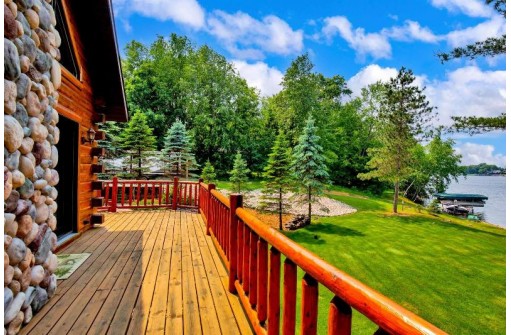 390 White Horse Court, Nekoosa, WI 54457