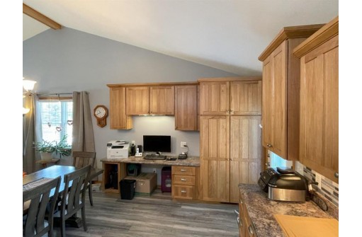 1186 St Albert The Great Drive, Sun Prairie, WI 53590