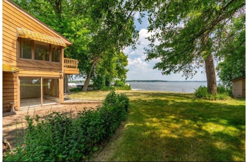 3411 Stoney Crest Road, McFarland, WI 53558