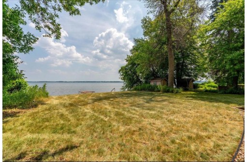 3411 Stoney Crest Road, McFarland, WI 53558