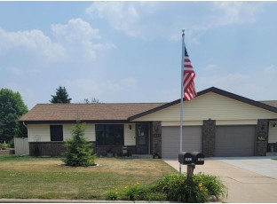 1621 Southridge Drive Janesville, WI 53546-5839