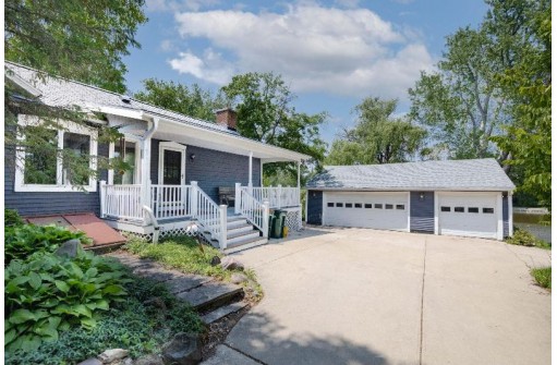 312 W Milwaukee Avenue, Fort Atkinson, WI 53538