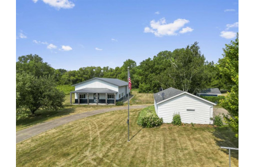 2825 Williams Drive, Stoughton, WI 53589