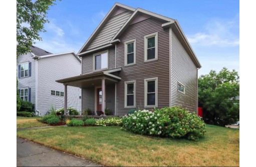 618 Orion Trail, Madison, WI 53718