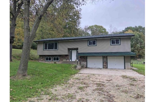 8219 Knight Hollow Road, Arena, WI 53503