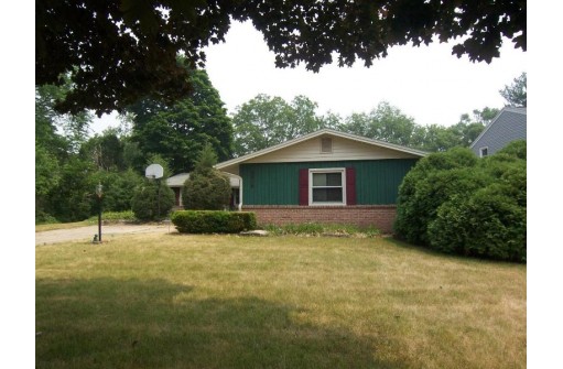 2119 Bootmaker Drive, Beloit, WI 53511