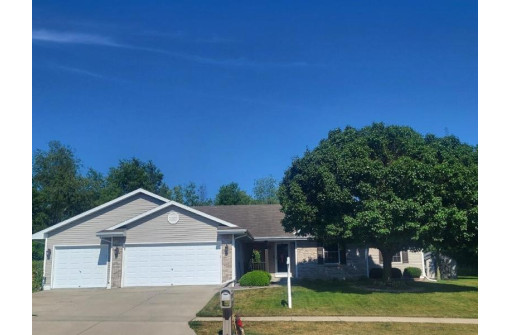 3074 Autumn Lane, Janesville, WI 53546