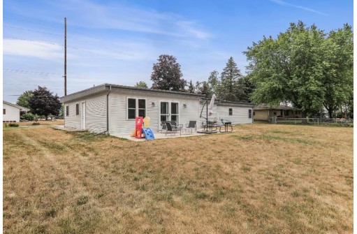 85 Lueders Road, Prairie Du Sac, WI 53578