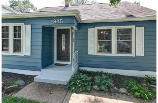 1825 Vahlen Street, Madison, WI 53704-3448