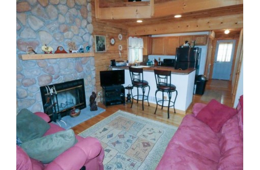 1089 W Pine Road, Muscoda, WI 53573