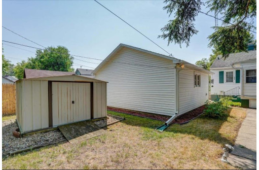 411 W Burns Street, Portage, WI 53901