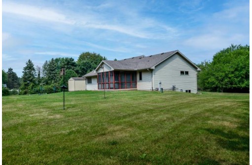 W13271 Klamer Road, Lodi, WI 53555