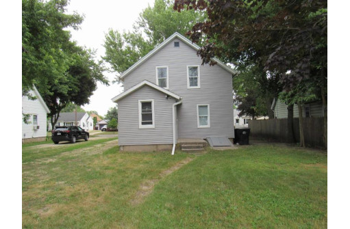 822 Cleveland Street, Beloit, WI 53511