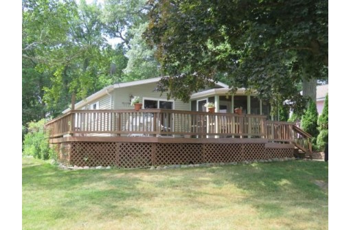 W10186 Indian Point Road, Fox Lake, WI 53933-0000