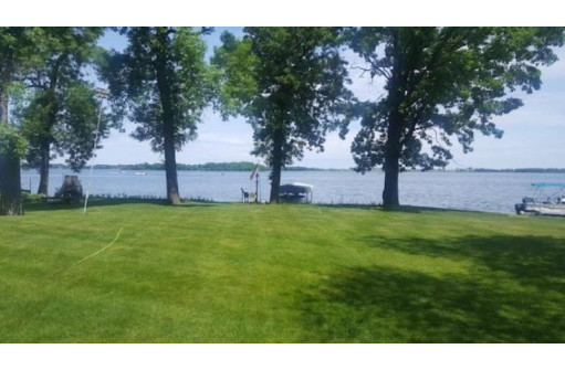 W10186 Indian Point Road, Fox Lake, WI 53933-0000