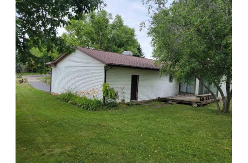 905 Valley View Drive, Lancaster, WI 53813