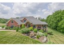 5205 N Old Orchard Drive, Janesville, WI 53545