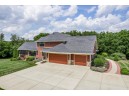 5205 N Old Orchard Drive, Janesville, WI 53545