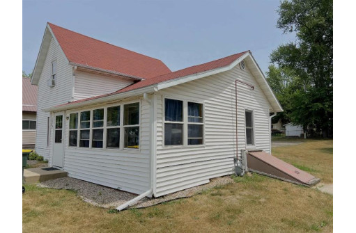 1065 N Church Street, Richland Center, WI 53581