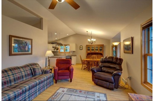 514 Montesian Court, Monticello, WI 53570