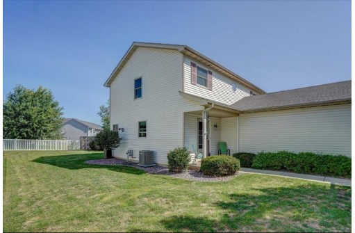 1398 Prairie Rose Drive, Sun Prairie, WI 53590