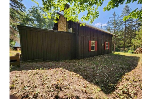 23416 Gingers Road, Muscoda, WI 53573