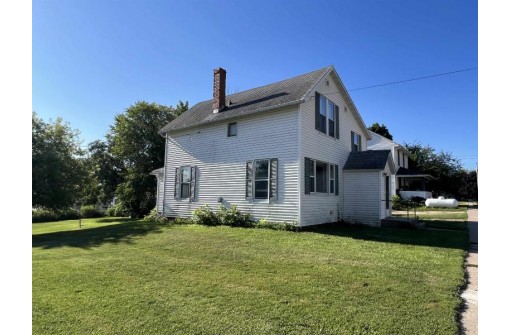 635 N Jefferson Street, Lancaster, WI 53813