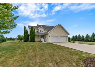 W9474 Nicholas Drive Beaver Dam, WI 53916