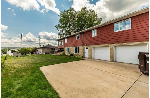 1300 4th Street, New Glarus, WI 53574