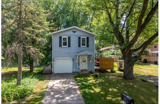 2033 Frazer Place, Madison, WI 53713