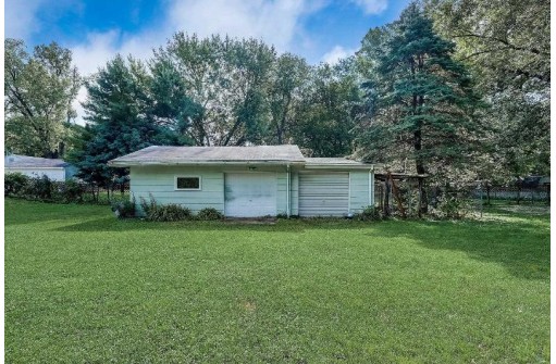 1025 Blaine Drive, Madison, WI 53704