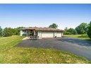 4407 E Palakwia Drive, Janesville, WI 53546