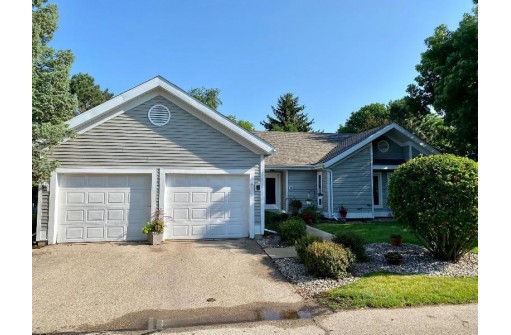 28 Quail Ridge Drive, Madison, WI 53717