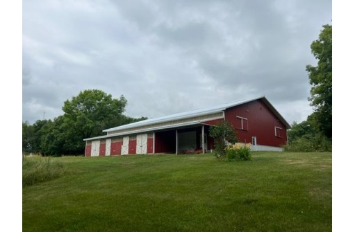 W11337 Van Buren Road, Columbus, WI 53925