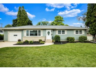 919 Laura Street Sun Prairie, WI 53590