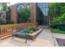 325 S Yellowstone Drive 130, Madison, WI 53705