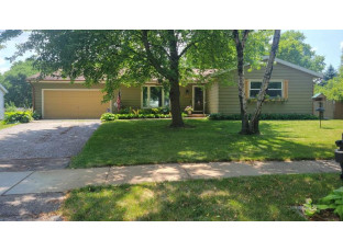 1922 Loretta Lane Madison, WI 53716