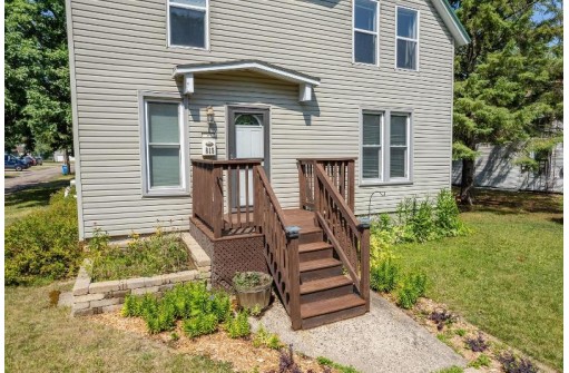 815 West Street, Baraboo, WI 53913