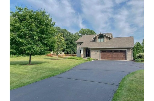 W8159 Nature Drive, Whitewater, WI 53190