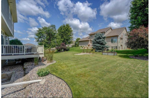 4429 Memorial Circle, Windsor, WI 53598