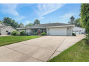 2426 Sauk Drive, Janesville, WI 53545