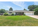 2426 Sauk Drive, Janesville, WI 53545