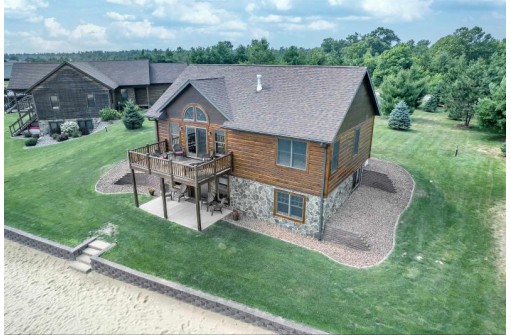 W5581 Castaway Drive, New Lisbon, WI 53950