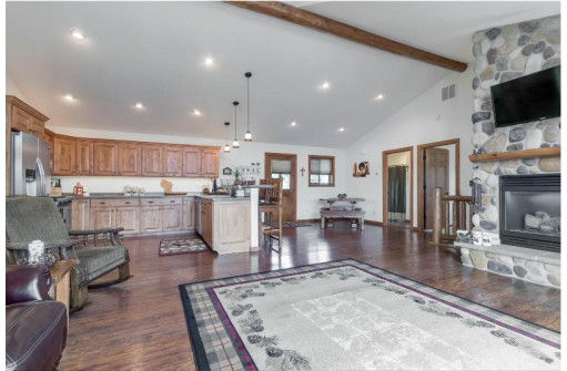 W5581 Castaway Drive, New Lisbon, WI 53950