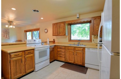 4122 Tomscot Trail, Madison, WI 53704