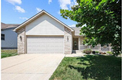 3036 Rebel Drive, Sun Prairie, WI 53590