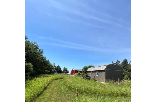 12 AC Ringhand Road, Monticello, WI 53570